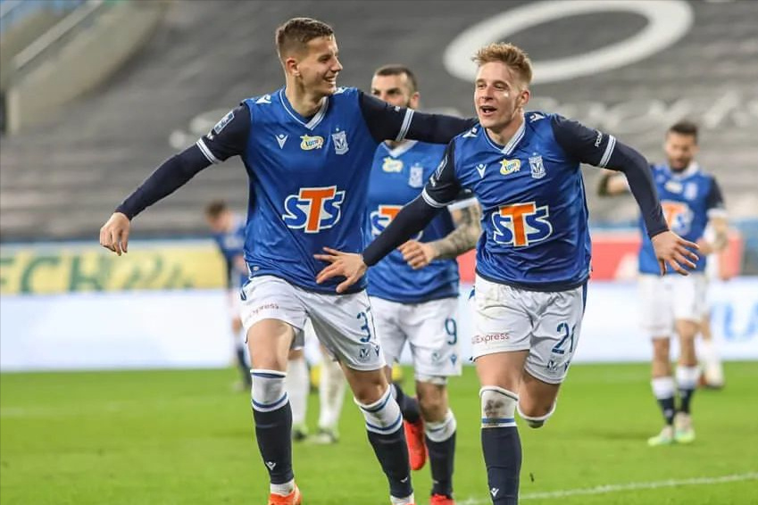 卡拉巴赫：欧冠赛场上的&ldquo;悲情逆袭者&rdquo;